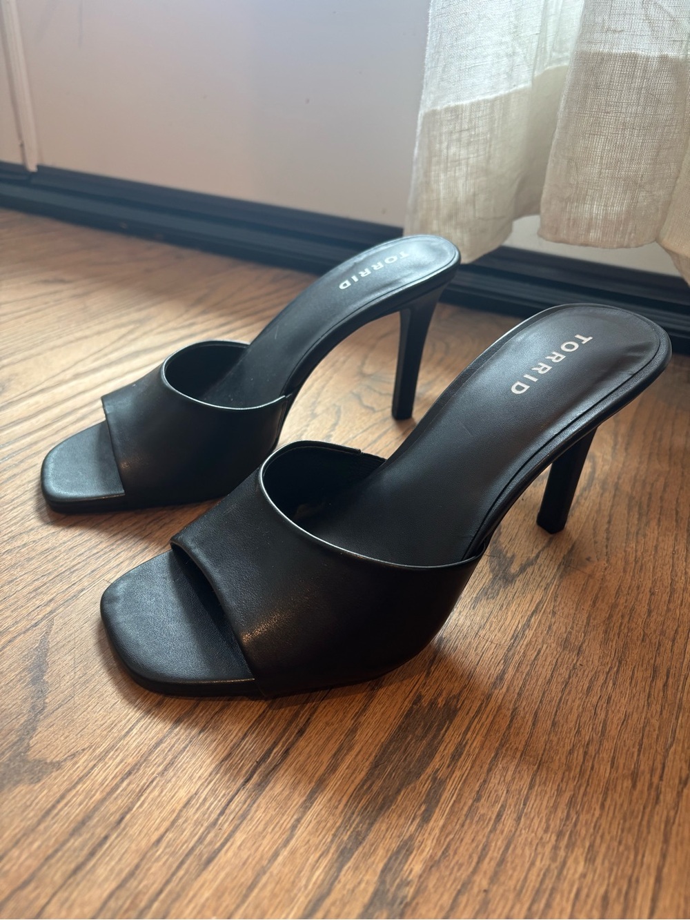 Torrid (WW) New Faux Leather Black Open Square Toe Slide Heels - Picture 2 of 4